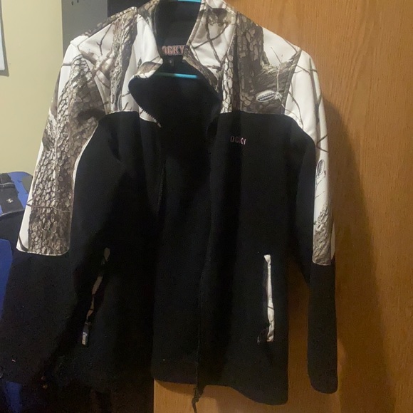 Rocky Jacket - Picture 1 of 2